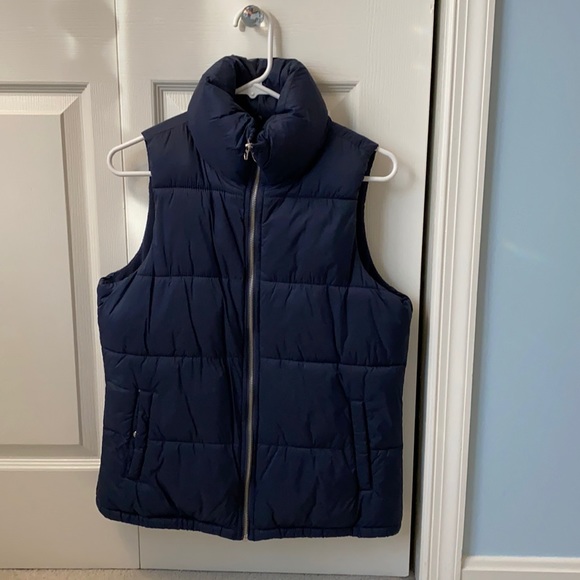 Navy Blue Puffer Vest - Picture 1 of 4